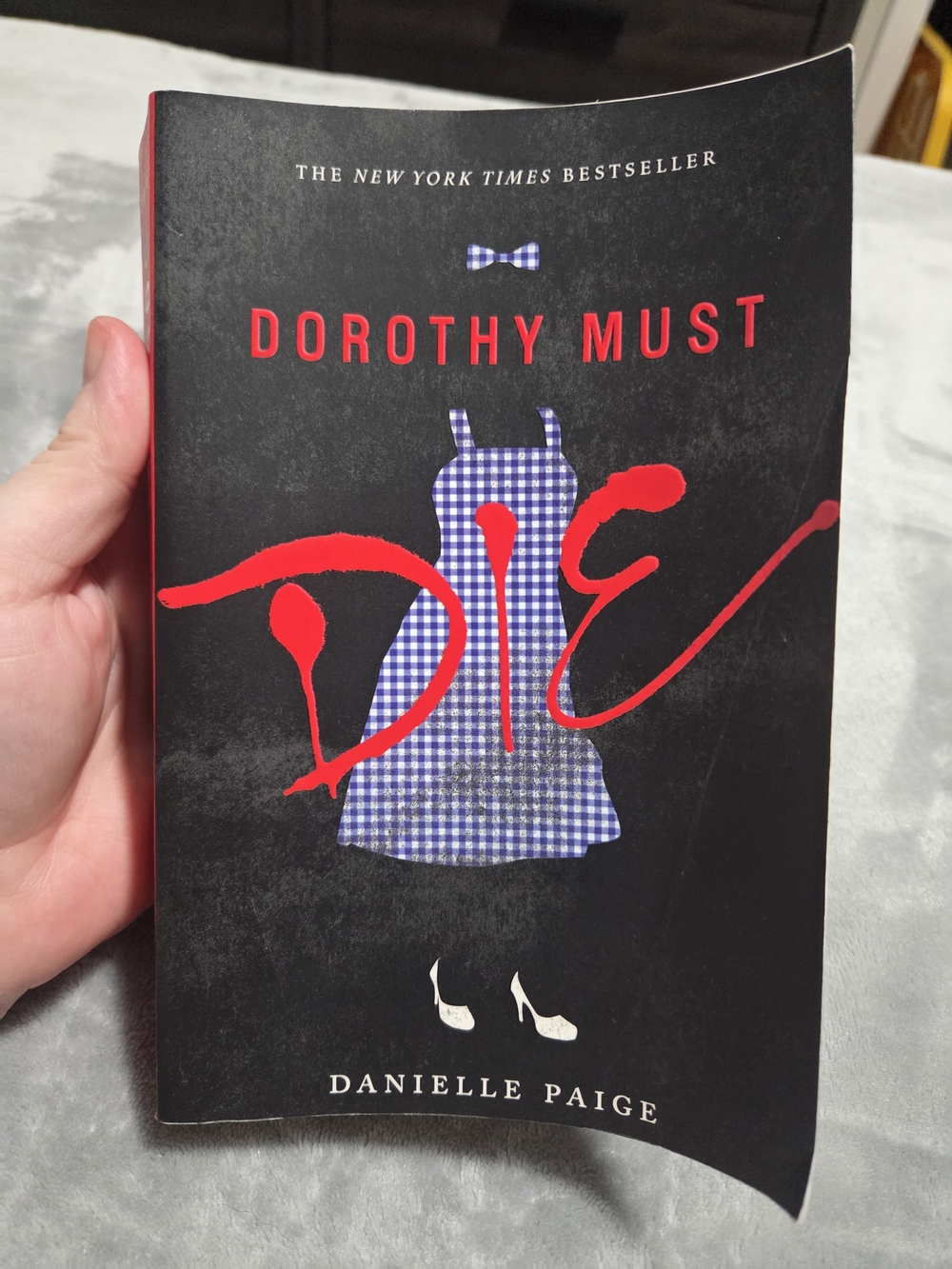 Dorothy Must Die by Danielle Paige — Paperback Book